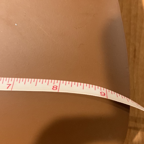 Holiday Snowman Decor - Picture 9 of 12